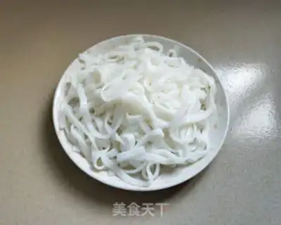 Make Spicy meat sauce step 0