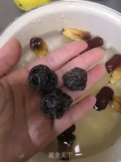 Make Silver pear soup step 2