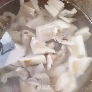 Make Piggy belly stew step 3