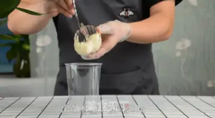 Make Potato mashed milk and tea hotting practices step 6