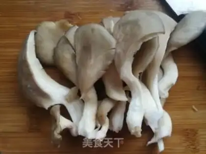 Make Pumpkin-cooked chicken step 1