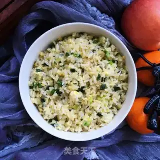 Make Garlic fried rice step 10