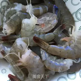 Make Shrimp meat step 1