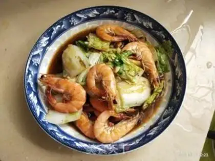 Make Shrimp and cabbage step 8