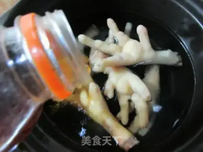 Make Crab-fruit chicken claws step 2
