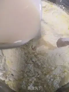 Make Corn-fruit buns step 3