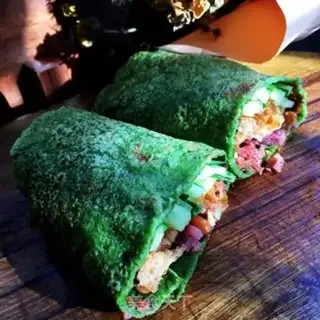 Make Cracker beef spinach rolls step 10