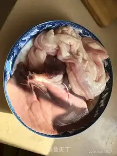 Make Piggy greasy soup step 1