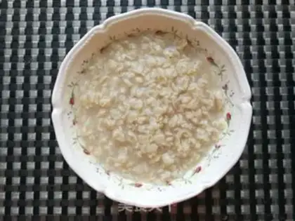 Make Milky oatmeal step 2