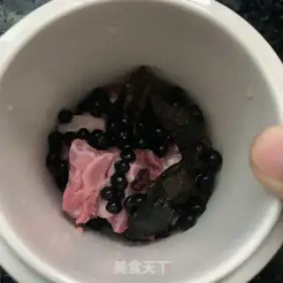 Make A well-established black bean curd soup step 4
