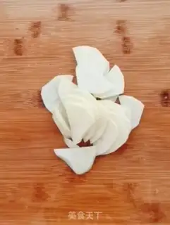 Make A dry pot of dragonfish step 2