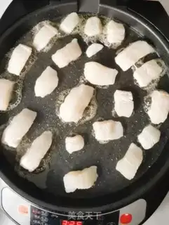 Make A dry pot of dragonfish step 6
