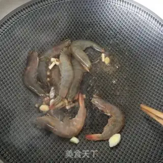 Make Shrimp sprouts step 6