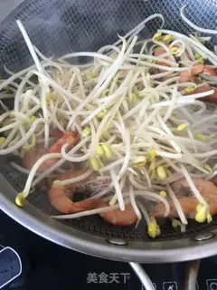 Make Shrimp sprouts step 8