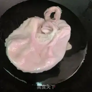 Make Lotus pepper belly soup step 2