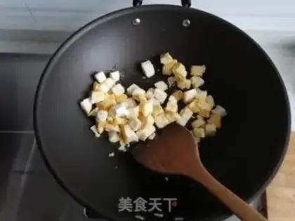 Make Scrambled sausage step 4