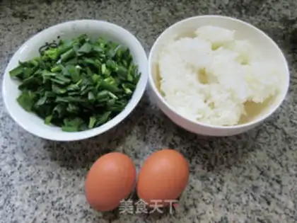 Make Eggs and pickles step 0