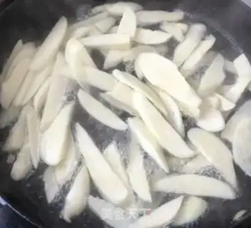 Make Whitely fried goose eggs step 9