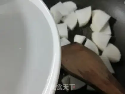 Make Fresh intestines, tofu carrots step 5