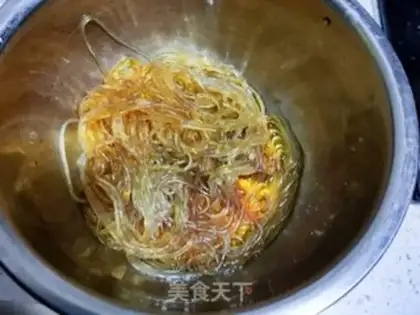 Make Spicy fan cabbage step 1