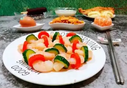 Make cucumber carrot and shrimp step 11