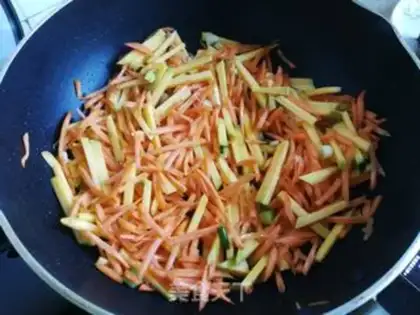 Make Pumpkin carrots for fans step 2