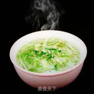 Make Golden pins, radish soup step 0