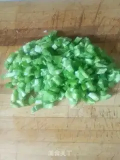 Make Scrambled eggs step 1