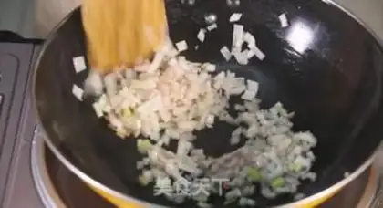 Make Hands on rice step 2