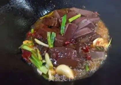 Make Hot pig blood step 5