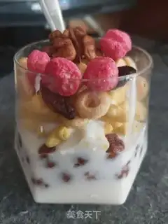 Make Cereal yogurt step 3