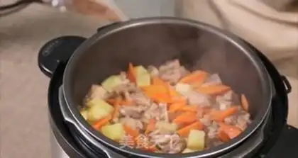 Make Hands on rice step 8