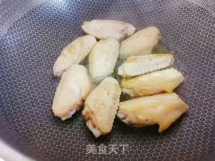 Make Powdered chicken wings step 2