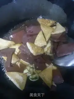 Make Tofu fried pig blood step 4