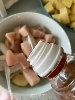 Make Curry potato chicken step 4