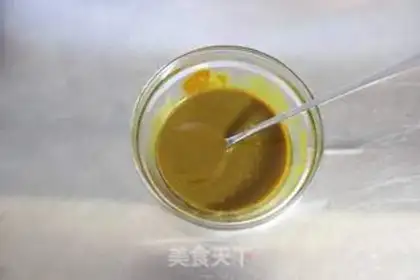 Make Ginger and yellow rolls step 2
