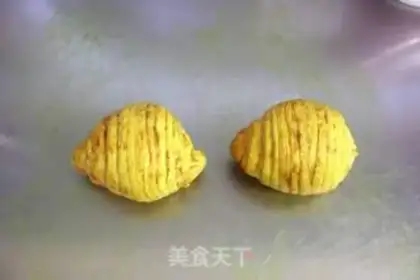 Make Ginger and yellow rolls step 11