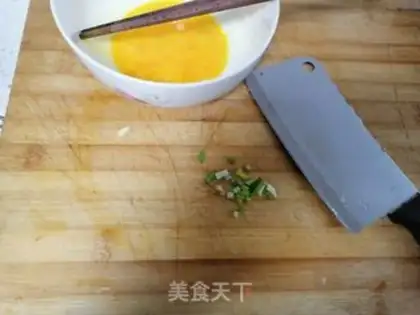 Make Pumpkin omelet soup step 1