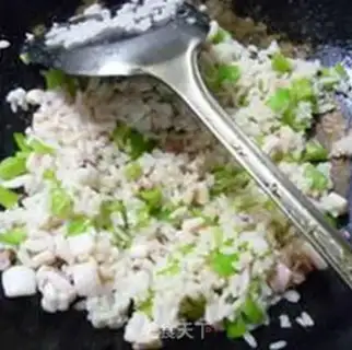 Make Piper squid eggs fried rice step 9