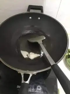Make Clear the green step 1