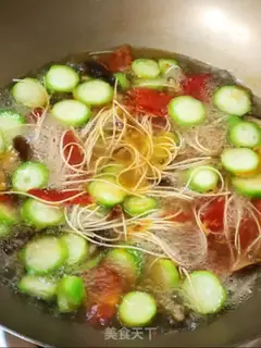 Make Vegetable noodles step 2