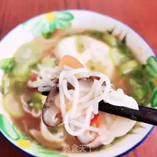 Make Vegetable noodles step 3