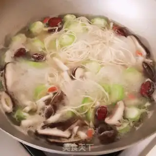 Make Chicken noodles step 2
