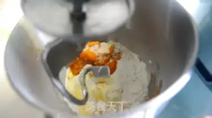 Make Milky pumpkin toast step 3
