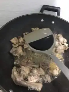 Make A red roasted chicken step 5