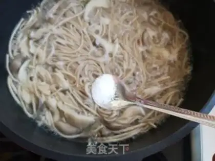 Make Wheat beef noodles step 8