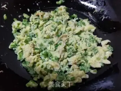 Make Pepper fried eggs step 5