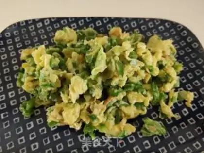 Make Pepper fried eggs step 7