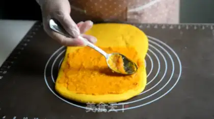Make Milky pumpkin toast step 12