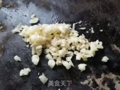 Make Fish cakes and bitter melons step 3